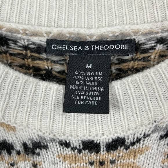 Chelsea & Theodore wool blend size medium cozy sweater - Picture 3 of 7
